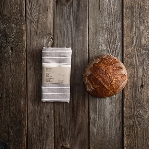 double-layer bread bag so as not to throw out more moldy bread